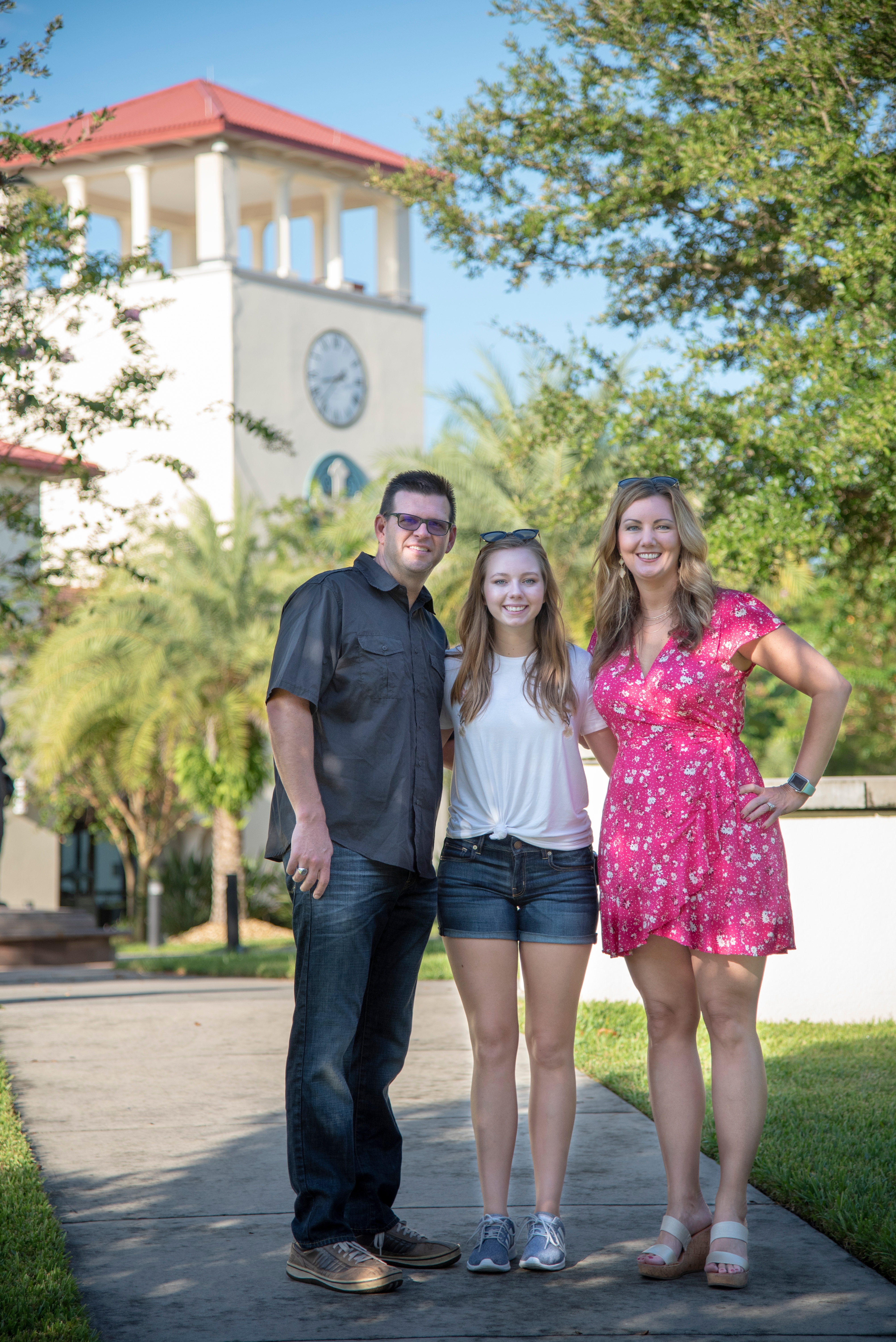 Doug and Brandi Allen with daughter Madison Dillard